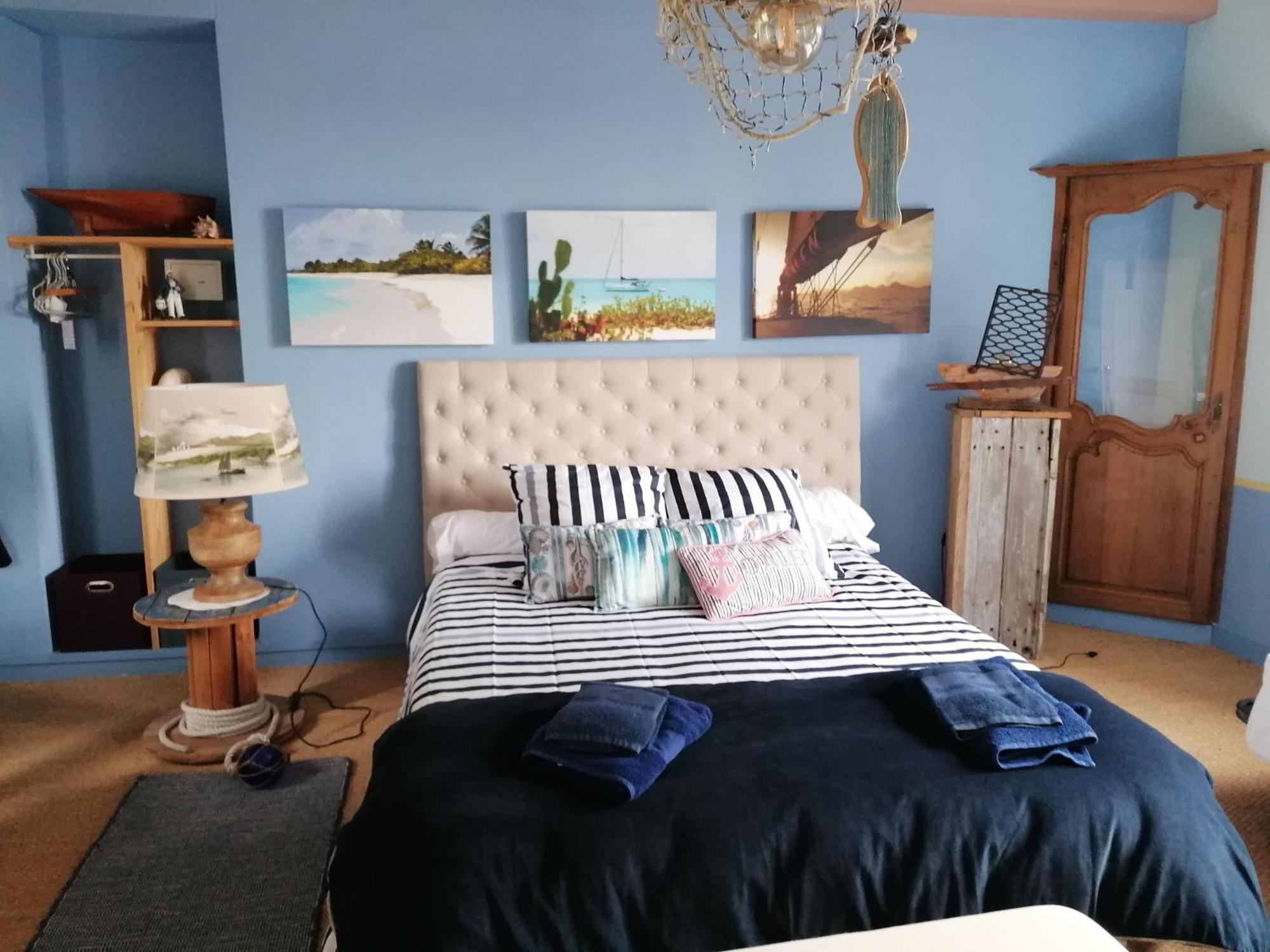 Bed and Breakfast La Tocade Del Arte - Dinan Lanvallay Habitación foto