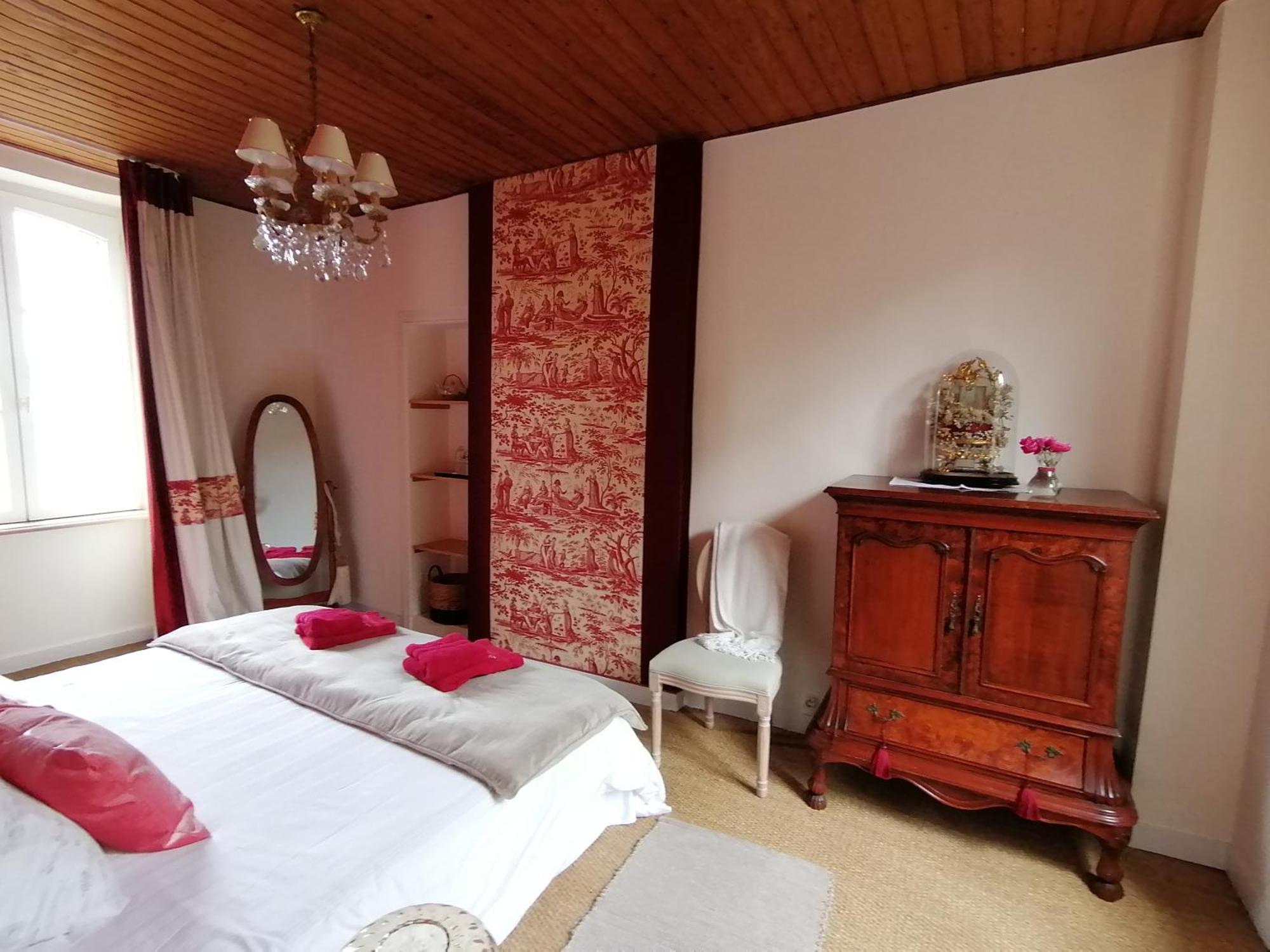 Bed and Breakfast La Tocade Del Arte - Dinan Lanvallay Habitación foto